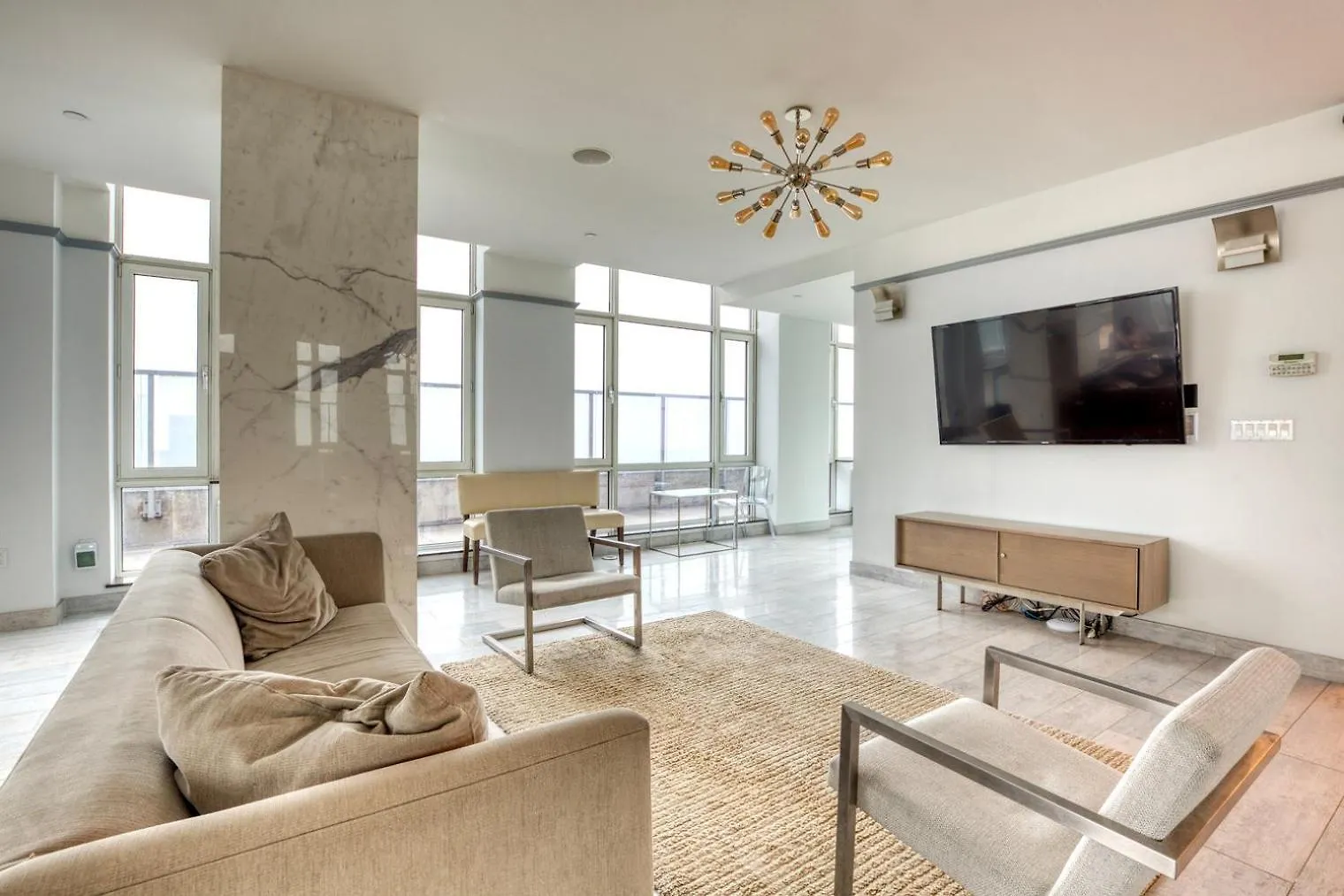 Blueground Hells Kitch Gym Wd Nr Pier 84 Nyc-1475 Apartment New York